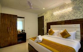 Hotel Ark Avalon- Delhi International Airport